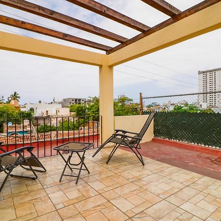 Hostal En El Centro Lakiwa Mazatlán Exterior foto