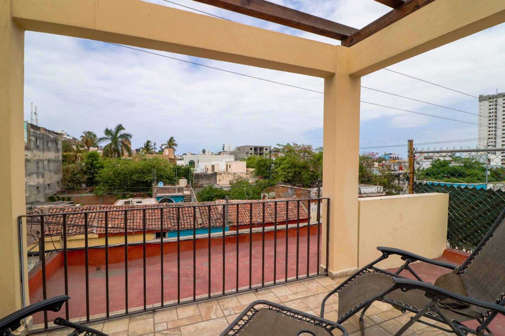 Hostal En El Centro Lakiwa Mazatlán Exterior foto